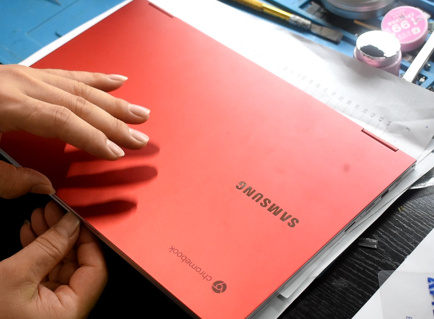 galaxy chromebook 代号kohaku bios 原版和可刷win的